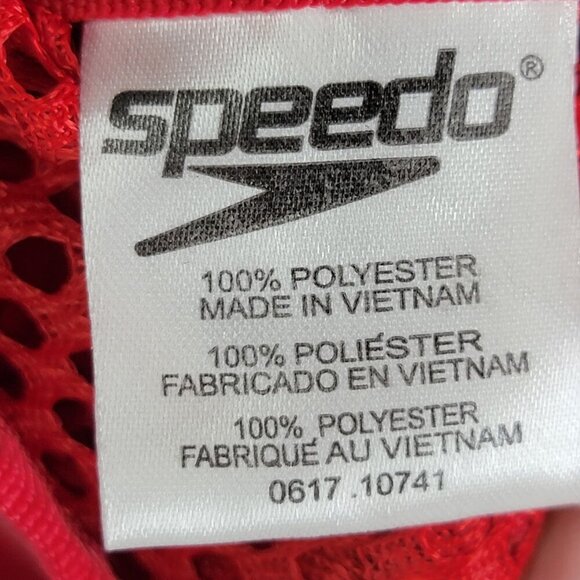 Speedo Red Ventilator Mesh Backpack Foldable Travel Gym Bag 24"x17" - Picture 8 of 11